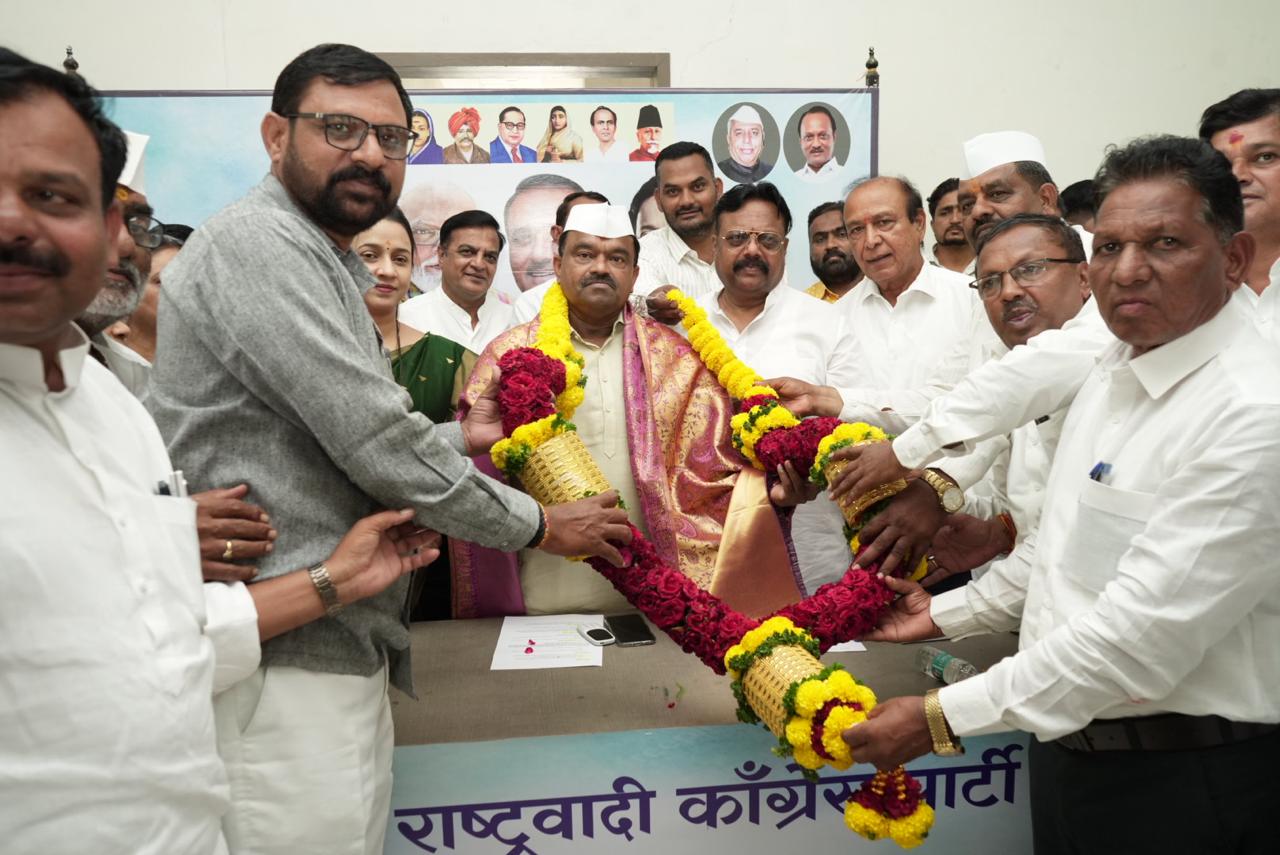 जिल्हाध्यक्ष दिलीप खैरे यांनी स्वीकारला पदभार